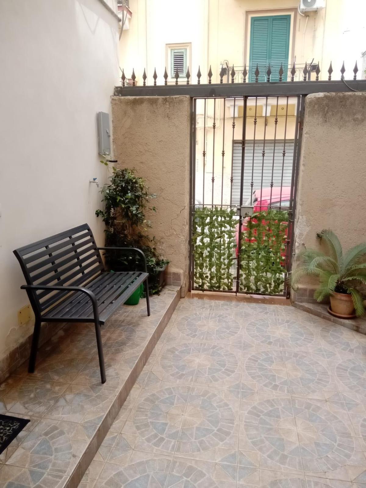 Davide Guest House Palermo Luaran gambar